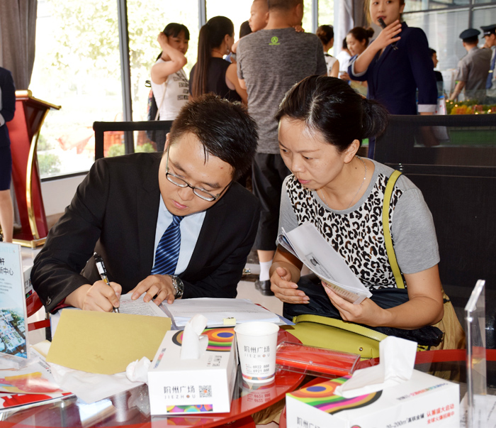 喜報(bào)！捷報(bào)！一經(jīng)推出即成隴南商業(yè)傳奇！