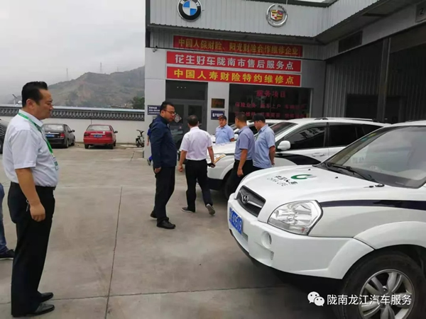 金錘鈑金，銀槍噴漆！龍江汽修值得信賴(lài)！