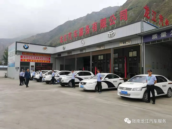 金錘鈑金，銀槍噴漆！龍江汽修值得信賴！