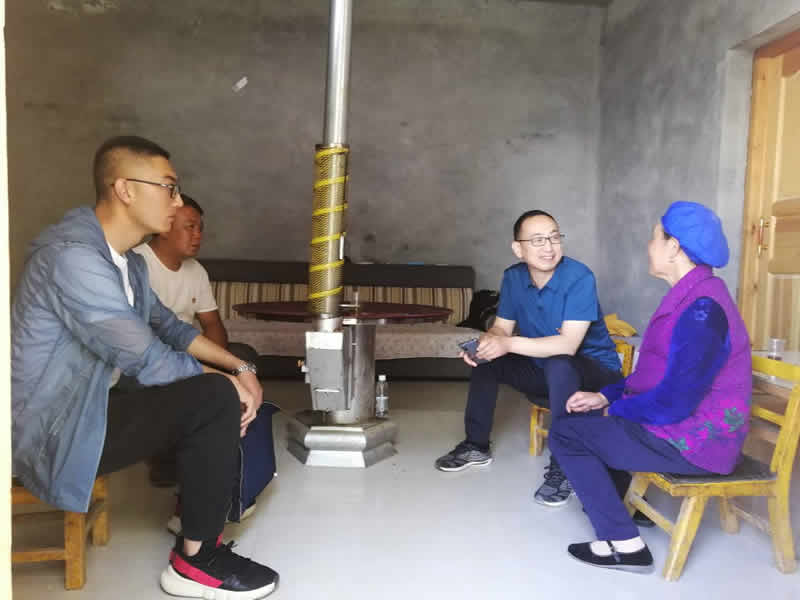 “感黨恩、憶黨史”，--市龍江城鄉(xiāng)發(fā)展集團(tuán)公司開展慶祝建黨99周年主題黨日活動